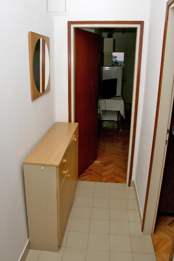 Apartments With A Parking Space Bilo, Primosten - 12868 Zewnętrze zdjęcie